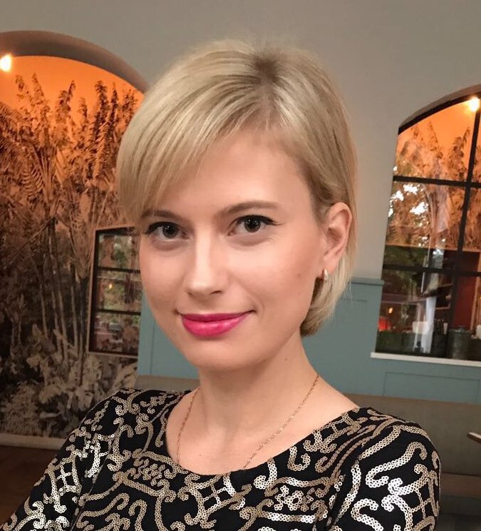 Alessia Pewnew – Redakteurin bei Firmendo